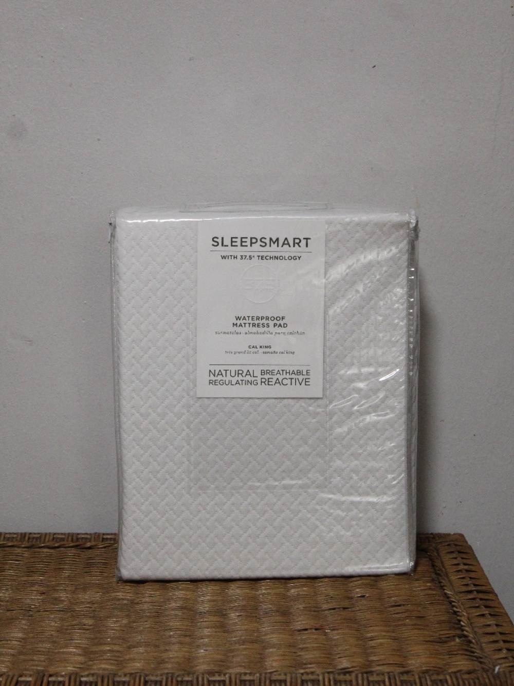 Pottrey Barn.  Sleepsmart Waterproof Mattress Pad. Cal King.